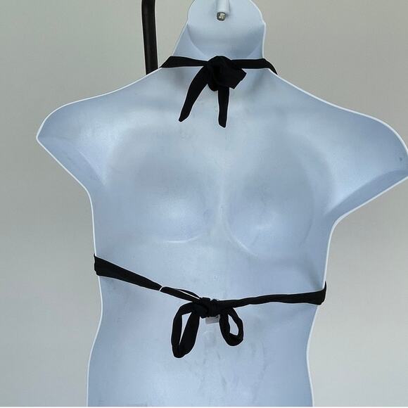 KONA SOL, SIZE M, BIKINI TOP, CROCHET DETAIL, LINED, PADDED - Picture 2 of 5